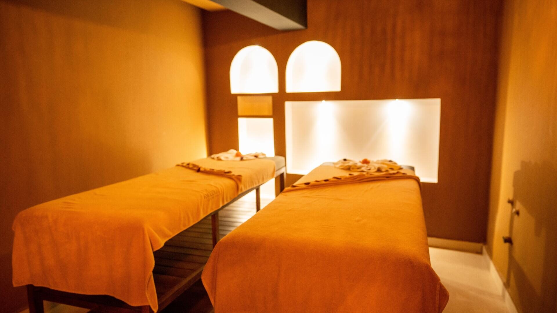 Double massage room — Ameera