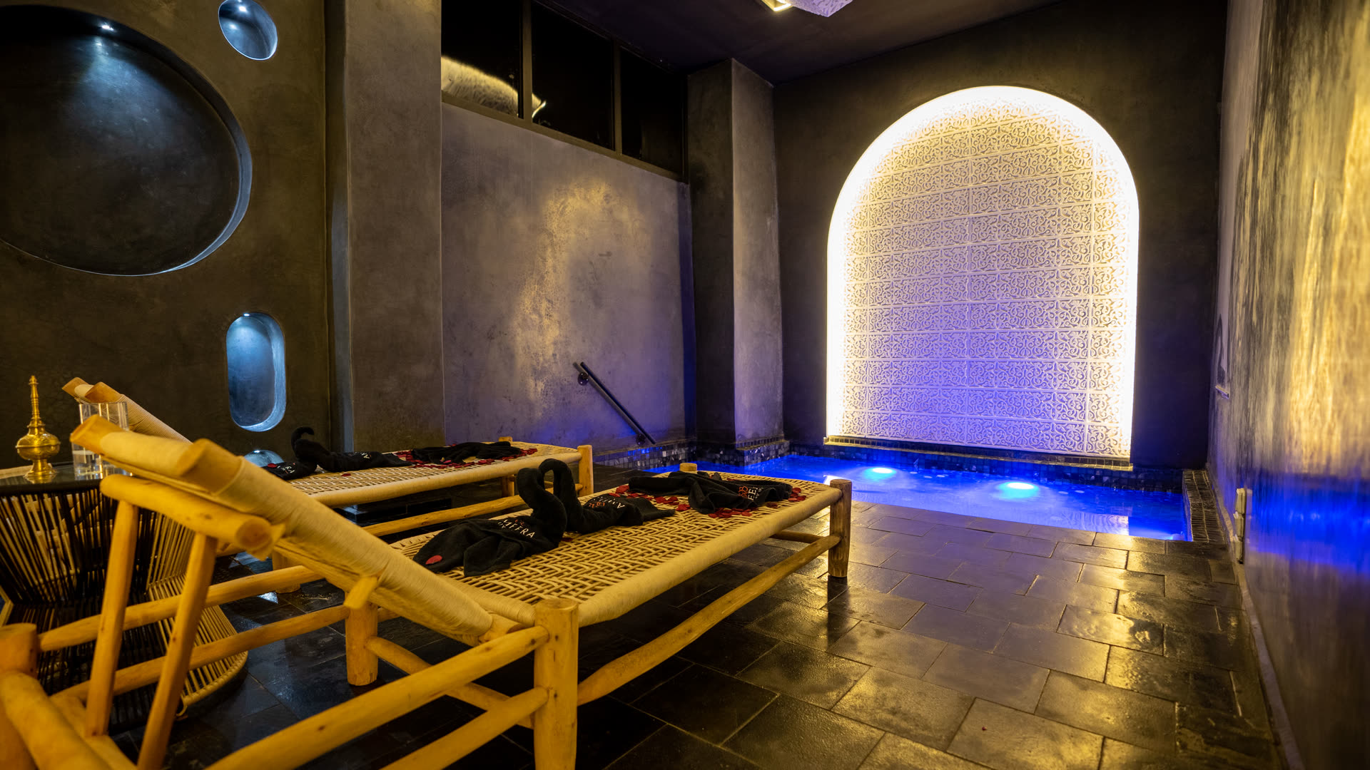 Relaxation space and blue jacuzzi